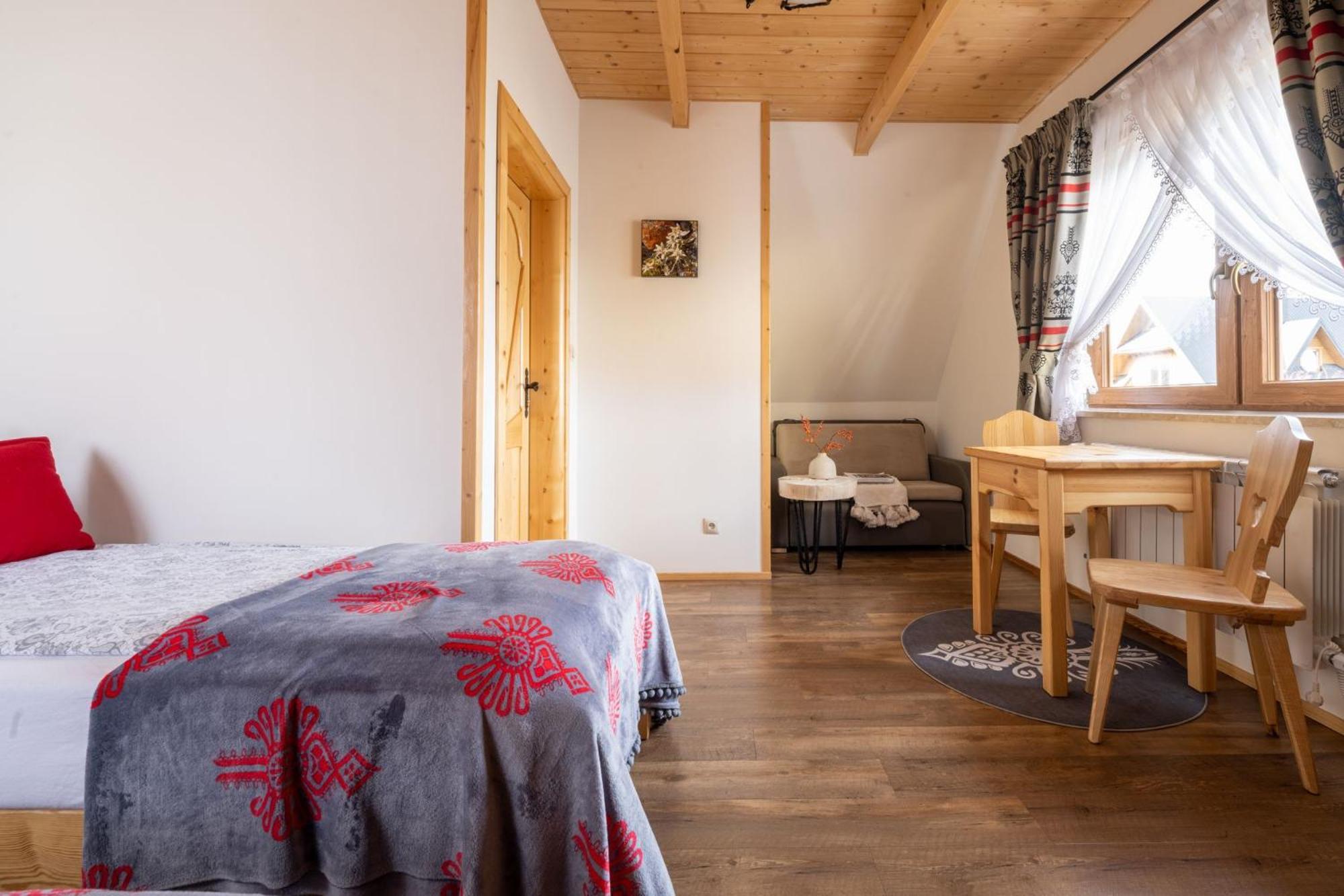 Lux-House & Jacuzzi Sauna Zakopane Exterior photo